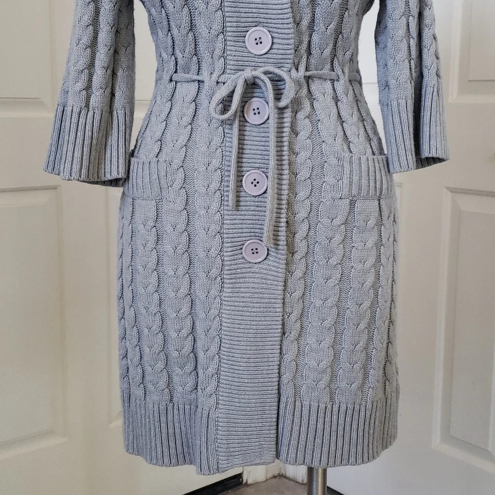 The LIMITED Gray Chunky Cable Knit Belted Cardigan | Long Line Duster | SMALL
